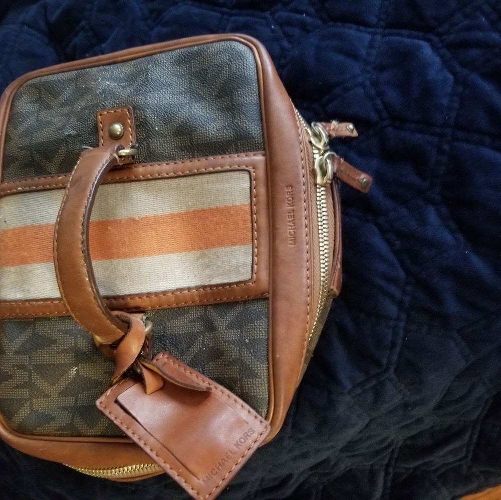 Michael Kors train case